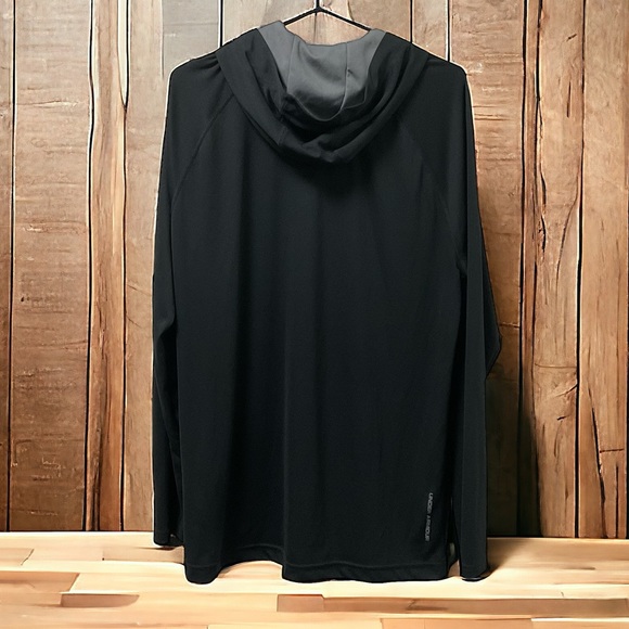 Men’s Under Armor Loose Fit Lightweight Heat Gear Hooded Pullover! - Picture 2 of 4